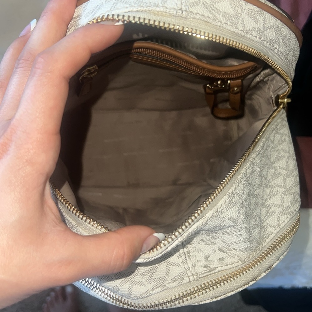 Michael Kors Backpack - Picture 6 of 7